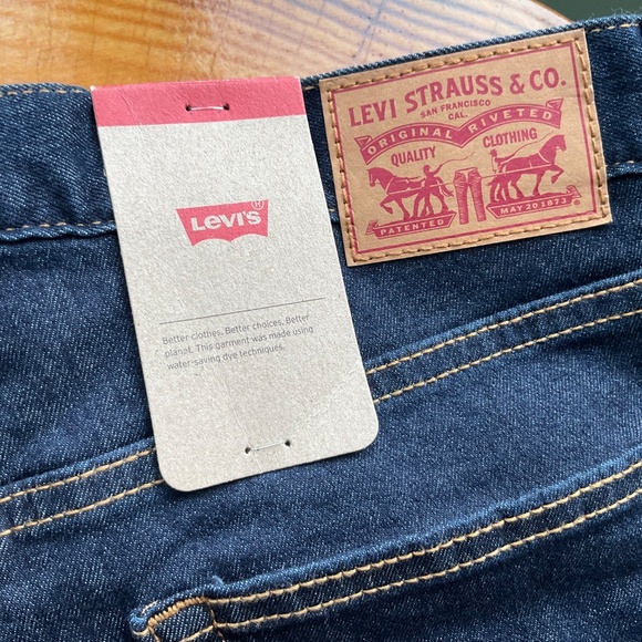 Levi’s Wedgie Fit Jeans Women’s Size 29 NWT - Picture 4 of 15